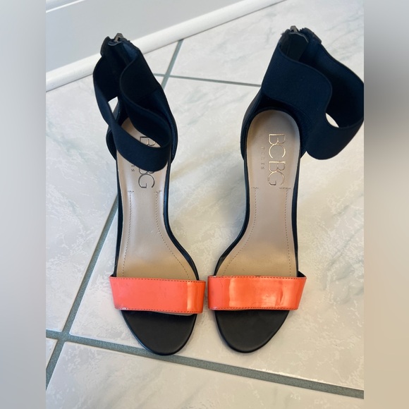 BCBG Paris Women's Black and Orange Sandals - Picture 1 of 5